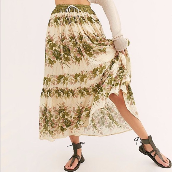 Spell Dresses & Skirts - SPELL AND THE GYPSY/FREE PEOPLE Lei Skirt sz L!
